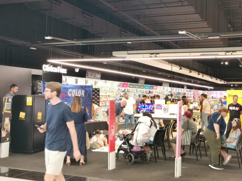 cuentacuentos en finde publico fnac