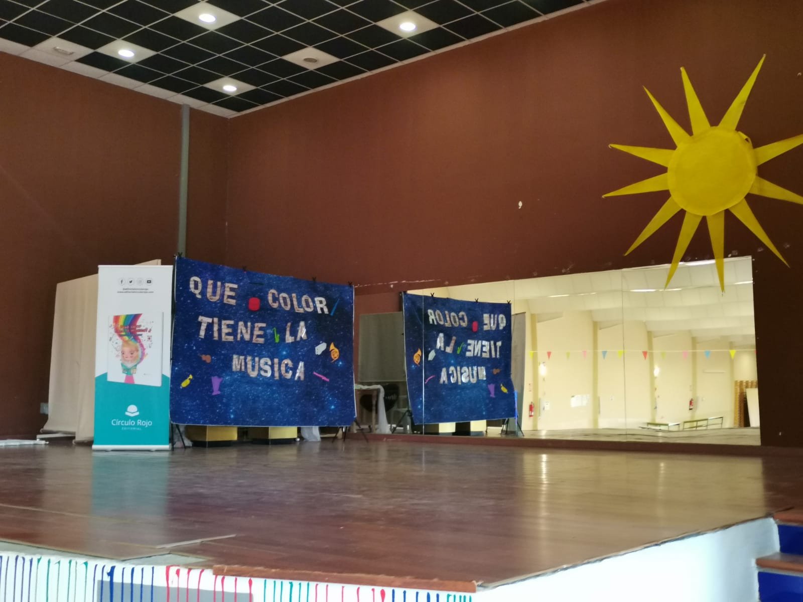 escenario cuentacuentos chimeneas