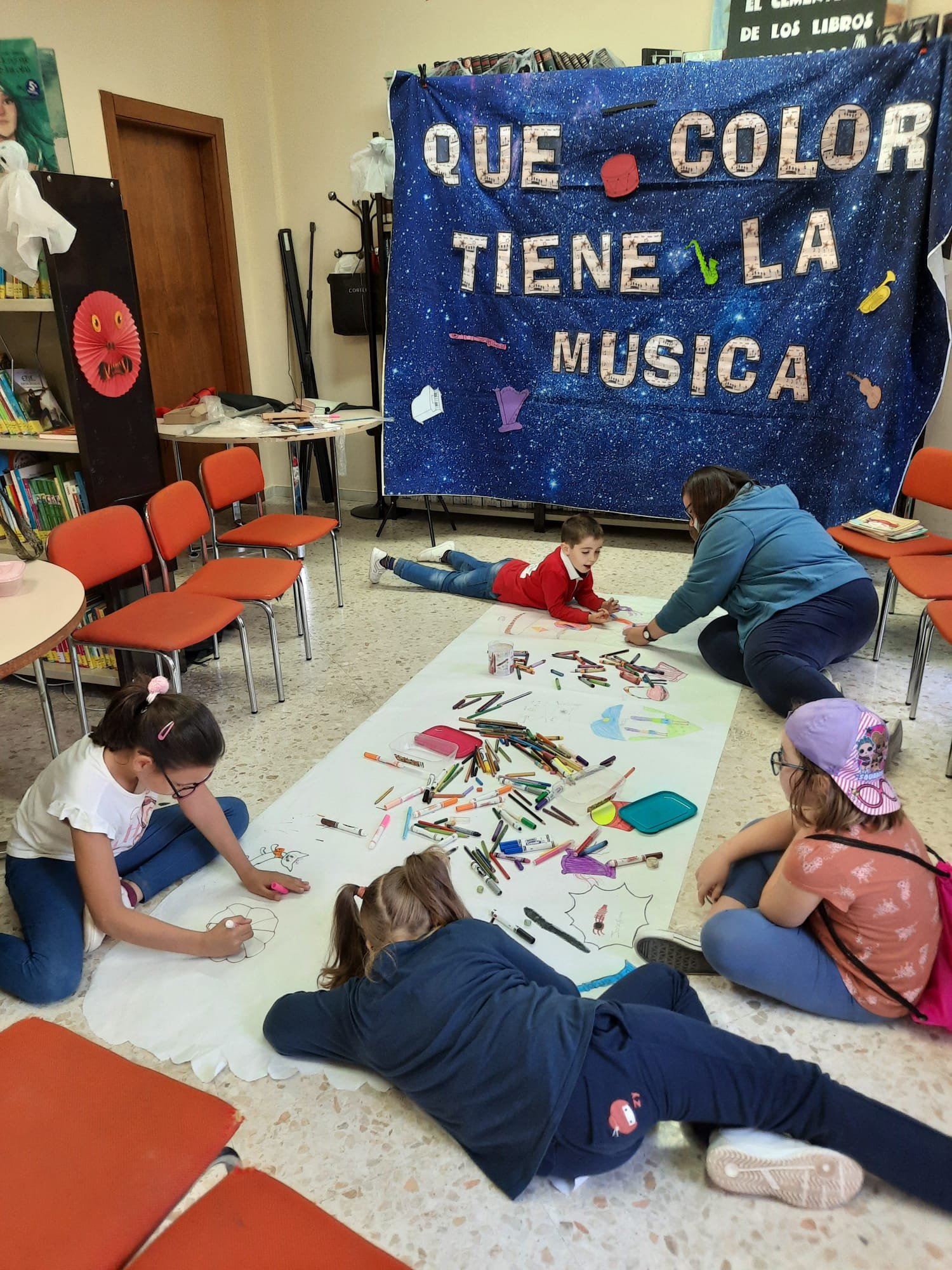 biblioteca-antas-mural