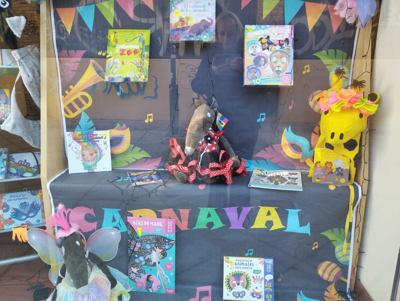 Escaparate librería Picasso