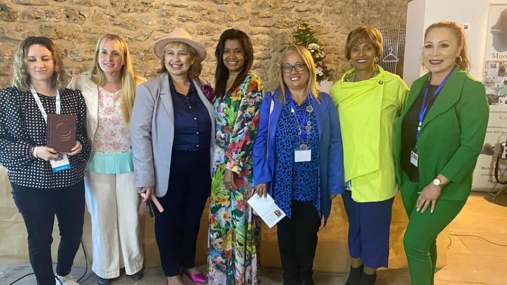 escritoras en brindisi